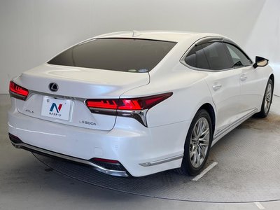 2018 Lexus LS — миниатюра 18