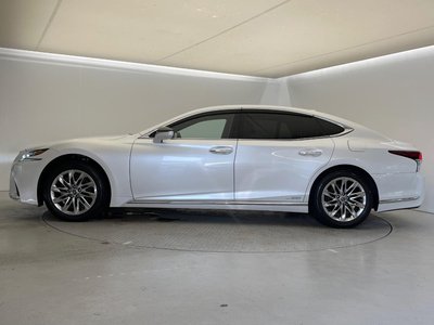 2018 Lexus LS — миниатюра 37