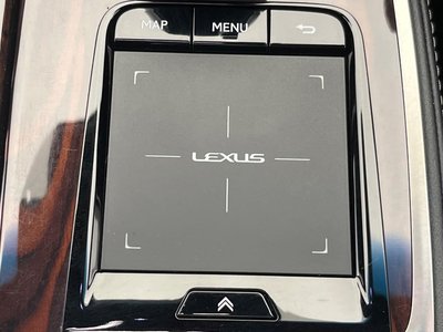 2018 Lexus LS — миниатюра 70