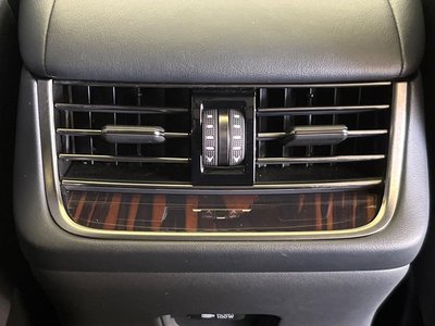 2018 Lexus LS — миниатюра 46