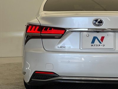 2018 Lexus LS — миниатюра 26