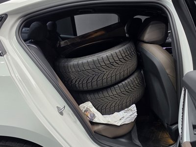 2024 BMW 5 SERIES thumbnail 18