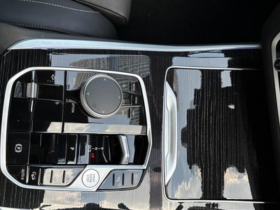 صورة مصغرة 14 لـ 2025 BMW X5