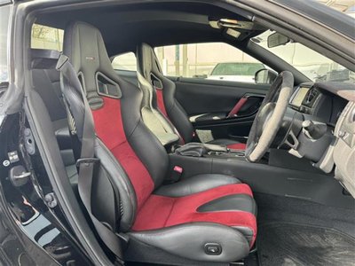 NISSAN GT-R - 7