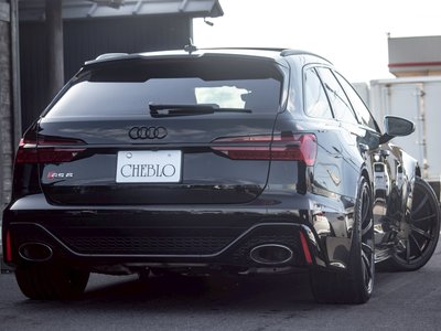 AUDI RS6 AVANT - 7