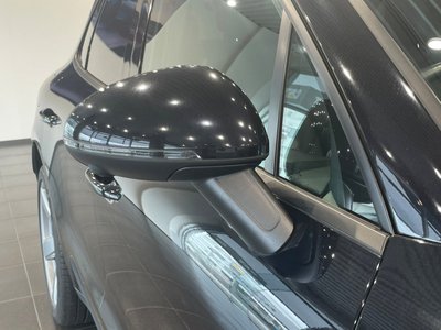 PORSCHE MACAN - 9