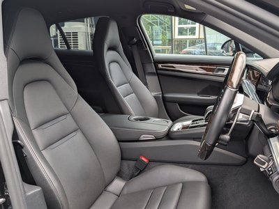 2017 Porsche PANAMERA 缩略图 11