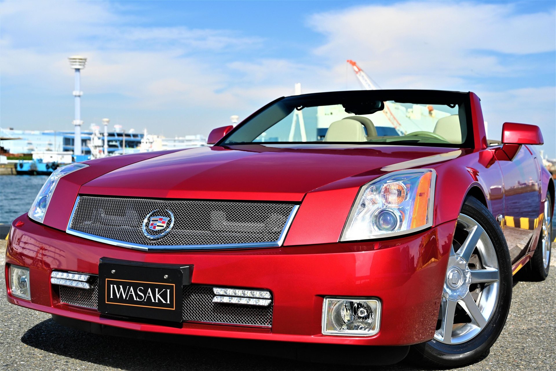 CADILLAC XLR - View 1
