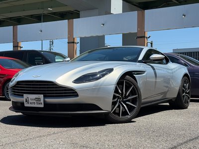 ASTON MARTIN DB11 - 1