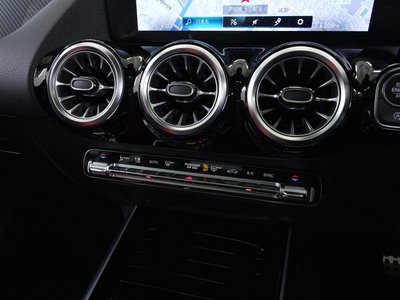 MERCEDES-BENZ GLA AMG - 7