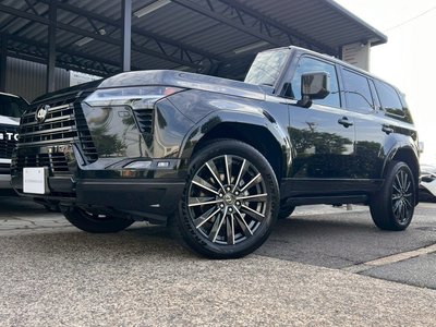 2025 Lexus GX photo 4