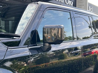 2025 Lexus GX photo 8