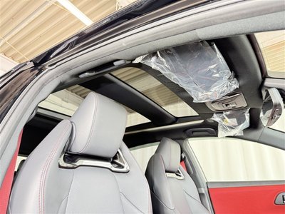 TOYOTA CROWN SPORT - 4