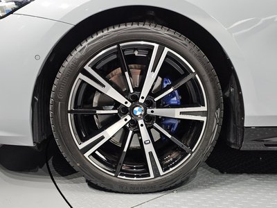 2026 BMW 5 SERIES 照片 6
