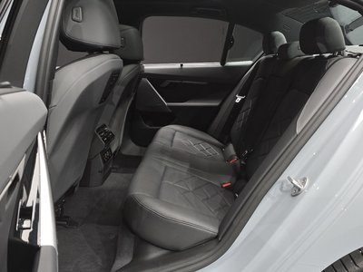 2026 BMW 5 SERIES 缩略图 18