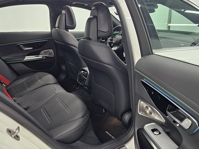 MERCEDES-BENZ E-CLASS - 10