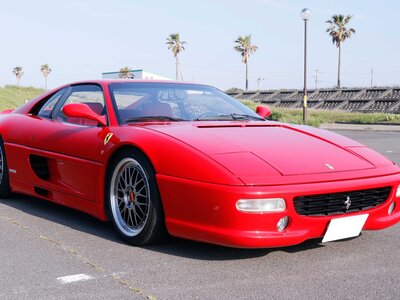 FERRARI F355