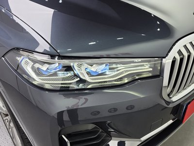 BMW X7 - 9