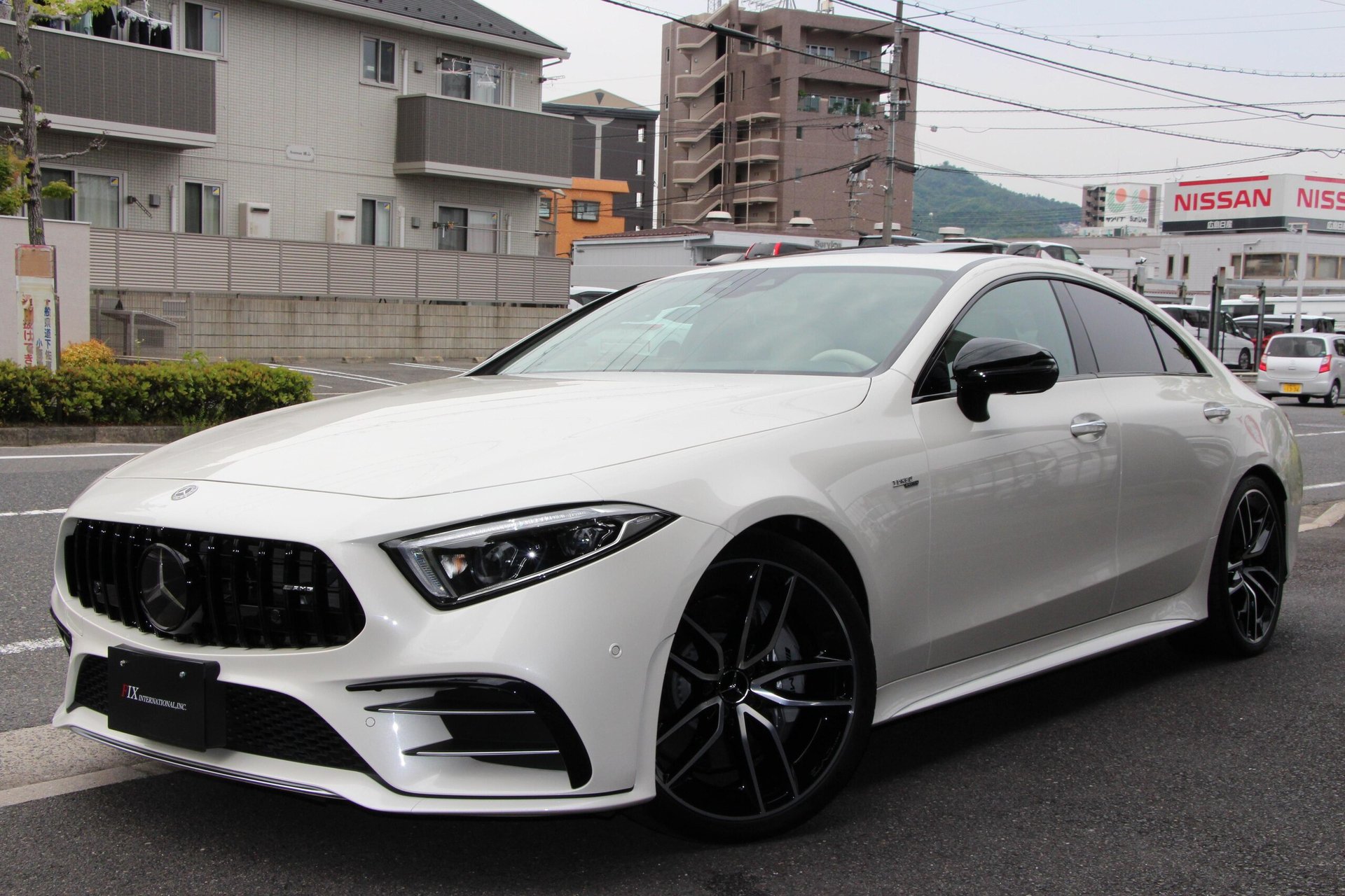 MERCEDES-BENZ CLS AMG - View 1