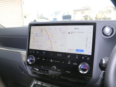 2025 Lexus GX — миниатюра 13