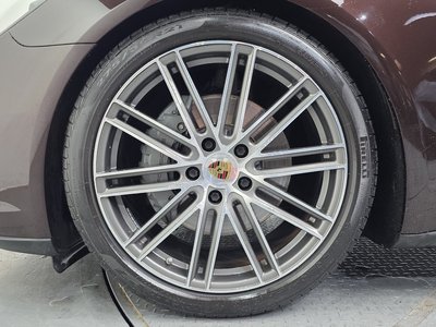 صورة 6 لـ 2018 Porsche PANAMERA
