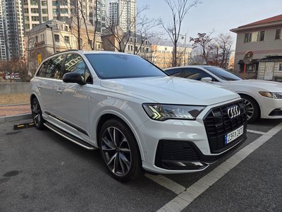 AUDI Q7 - 3