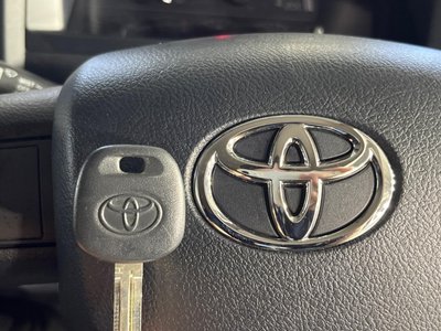 صورة مصغرة 50 لـ 2025 Toyota LAND CRUISER 70