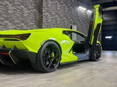 LAMBORGHINI REVUELTO - 5