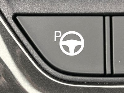 TOYOTA CROWN SPORT - 6