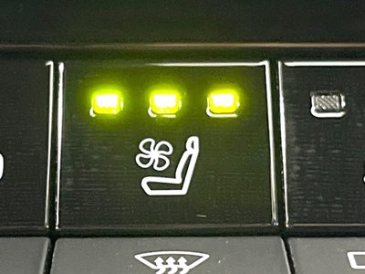 TOYOTA CROWN SPORT - 7