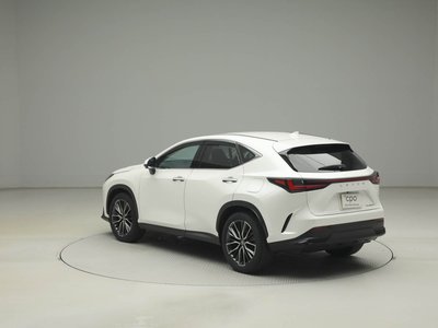 LEXUS NX - 7
