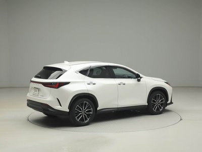 LEXUS NX - 9