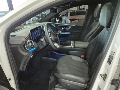 MERCEDES-BENZ EQE SUV - 10