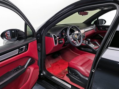 PORSCHE CAYENNE - 10