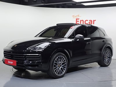 PORSCHE CAYENNE - 1