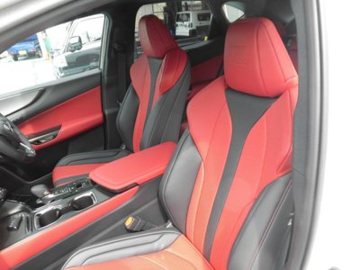 صورة مصغرة 17 لـ 2025 Lexus NX