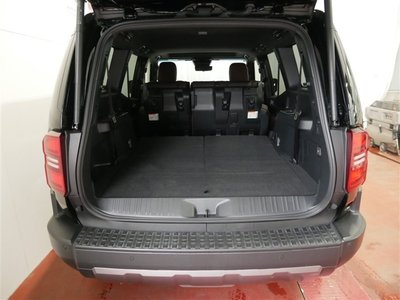 TOYOTA LAND CRUISER 250 - 9