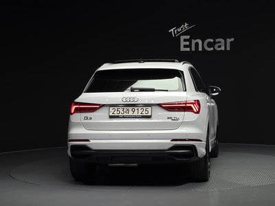 AUDI Q3 - 4
