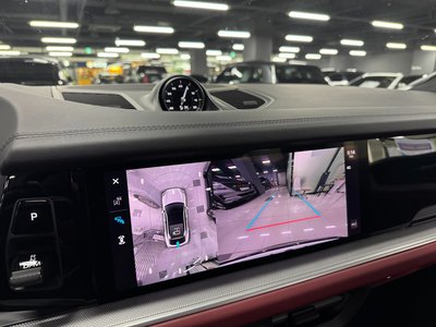 2023 Porsche CAYENNE thumbnail 14