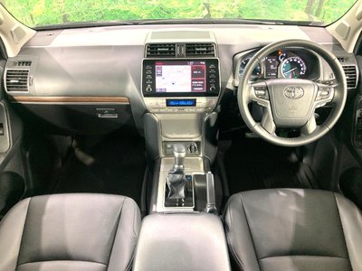 TOYOTA LAND CRUISER PRADO - 2