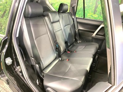 TOYOTA LAND CRUISER PRADO - 9