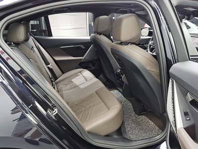 2024 BMW 5 SERIES — миниатюра 18