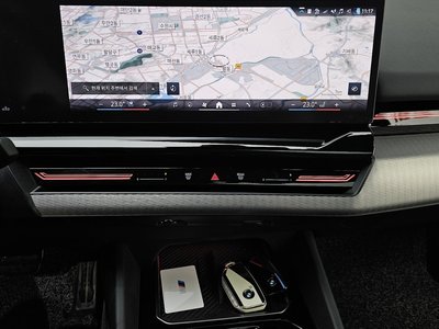 2024 BMW 5 SERIES — миниатюра 20