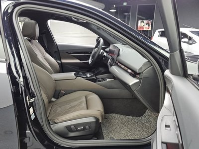 2024 BMW 5 SERIES — миниатюра 17