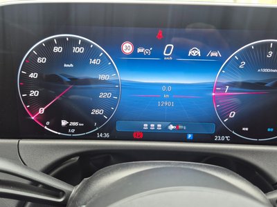 MERCEDES-BENZ E-CLASS - 8