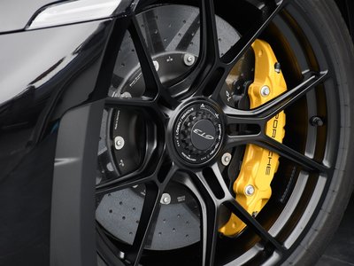 PORSCHE 911 - 10