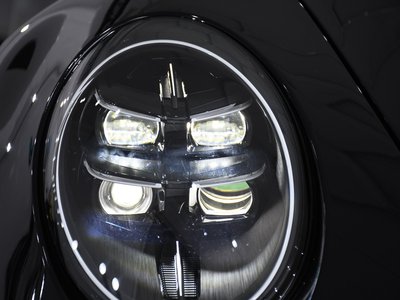 PORSCHE 911 - 8