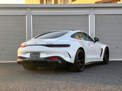 MERCEDES-BENZ GT AMG - 9