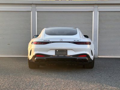 MERCEDES-BENZ GT AMG - 8