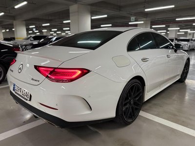 MERCEDES-BENZ CLS - 4